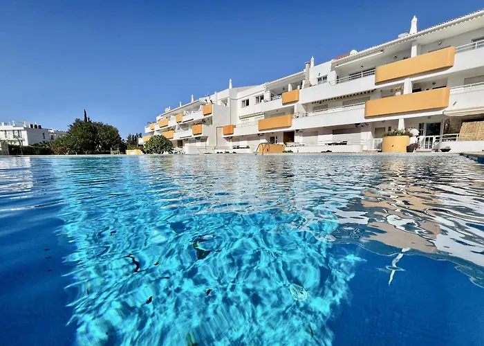 Fresh With Pool By Homing Apartament